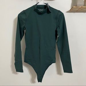 NWT: Abercrombie & Fitch Seamless Bodysuit